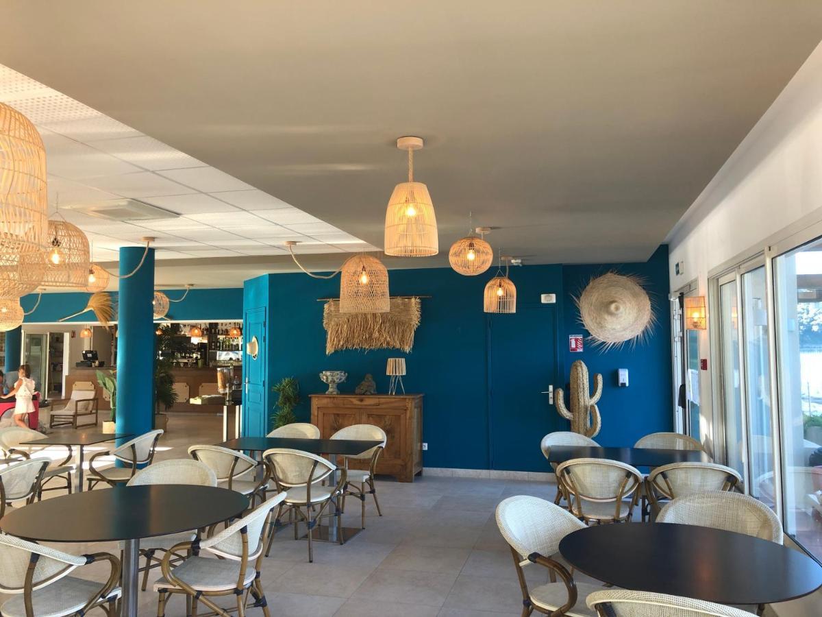 Au Tapis De Sable Hotell Saint-Cyr-sur-Mer Exteriör bild