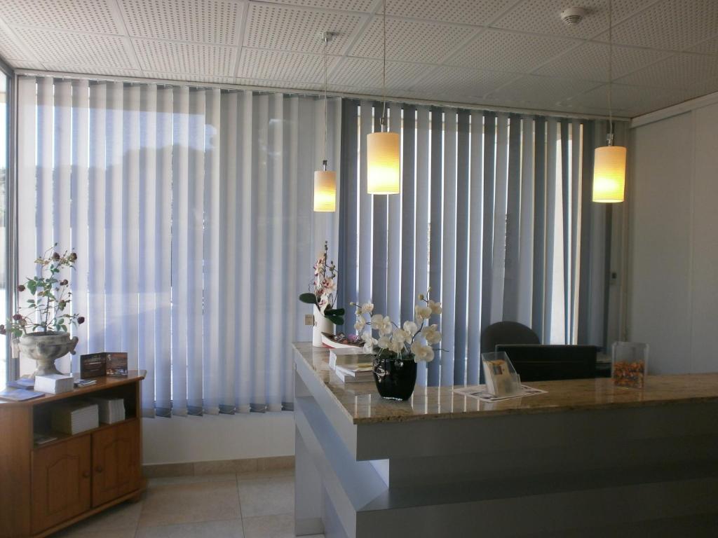 Au Tapis De Sable Hotell Saint-Cyr-sur-Mer Exteriör bild